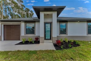 4205 Loraine Avenue, Lehigh Acres, FL 33976 Sold 05/01/25