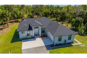 764 8th Street, Naples, FL 34117 Sold 05/27/25