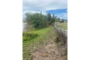 21427 Gladis Avenue, Port Charlotte, FL 33952 - MLS#225026202