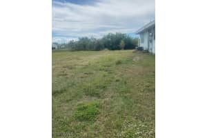 21427 Gladis Avenue, Port Charlotte, FL 33952 - MLS#225026202