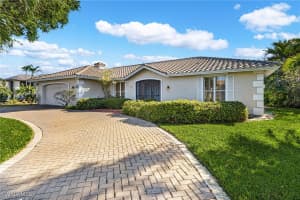 28373 Sombrero Drive, Bonita Springs, FL 34135 Sold 06/20/25