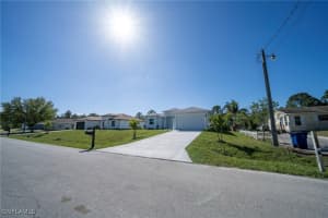 3005 52nd Street, Lehigh Acres, FL 33971 - MLS#225026244
