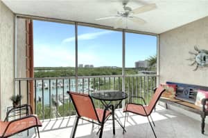 300 Horse Creek Drive, Naples, FL 34110 Sold 05/19/25