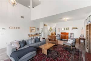7430 Meldin Court, Naples, FL 34104 - MLS#225026301