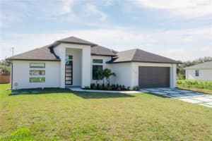 2719 9th Street, Lehigh Acres, FL 33976 Sold 05/29/25