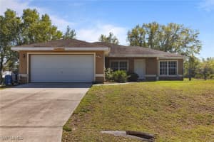 1024 Iris Street, Lehigh Acres, FL 33974 Sold 05/15/25