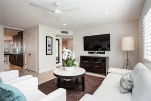 705 Neapolitan Way 705, Naples