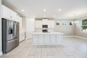 263 Tamarindo Lane, Naples, FL 34114 Sold 08/15/25