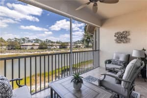 3989 Bishopwood Ct E 201, Naples