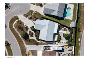 1036 Lake Shore Court, Naples, FL 34103 - MLS#225026574