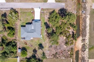 5301 4th Street, Lehigh Acres, FL 33971 - MLS#225026626