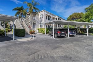 537 Club Side Dr 3-537, Naples