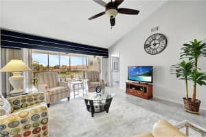 192 Furse Lakes Circle, Naples, FL 34104 Sold 05/01/25