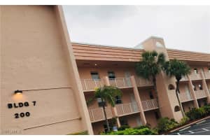 200 Turtle Lake Court, Naples, FL 34105 - MLS#225027060