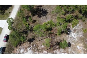 853 Arogon Street, Lehigh Acres, FL 33974 - MLS#225027177