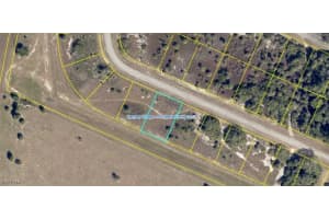 477 W ALMERIA Drive, Labelle, FL 33935 - MLS#225027179