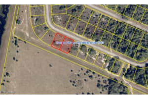 477 & 479 W ALMERIA Drive, Labelle, FL 33935 - MLS#225027186