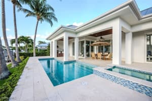 1880 SANDPIPER Street, Naples, FL 34102 - MLS#225027212