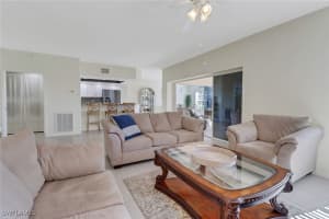 28044 Cavendish Court, Bonita Springs, FL 34135 - MLS#225027249