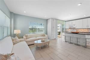 220 Seaview Court, Marco Island, FL 34145 - MLS#225027260
