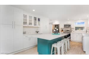 1049 El Rio Ave, Fort Myers
