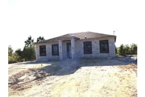 905 5th Avenue, Lehigh Acres, FL 33972 Sold 06/17/25