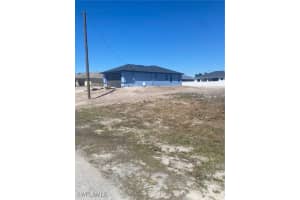 4108 35th Street, Lehigh Acres, FL 33976 Sold 08/19/25