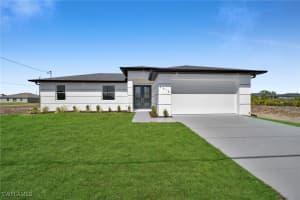 2616 28th Street, Lehigh Acres, FL 33976 Sold 05/28/25