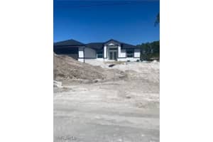 2910 28th St W, Lehigh Acres