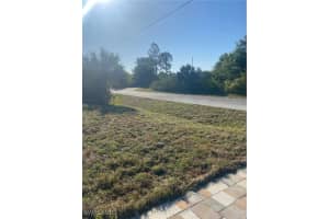 2910 28th Street, Lehigh Acres, FL 33971 - MLS#225027363