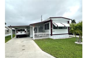 20660 Port Dr, Estero