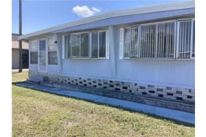 521 Charlemagne Boulevard, Naples, FL 34112 Sold 05/07/25