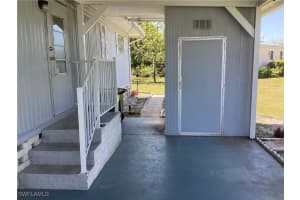 521 Charlemagne Boulevard, Naples, FL 34112 Sold 05/07/25