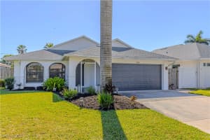 754 105th Avenue, Naples, FL 34108 - MLS#225027455
