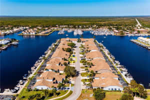 274 Stella Maris Dr S, Naples