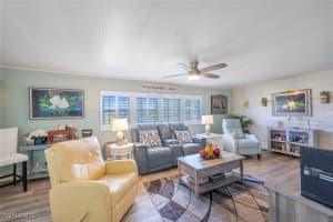 523 Charlemagne Boulevard, Naples, FL 34112 - MLS#225027573