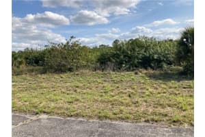 208 Elmwood Street, Labelle, FL 33935 - MLS#225027587