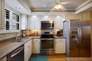 2121 Collier Ave 518, Fort Myers