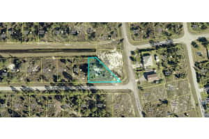 940 Chadwick Street, Lehigh Acres, FL 33974 - MLS#225027612