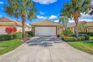 8339 Langshire Way, Fort Myers