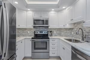 320 Seaview Court, Marco Island, FL 34145 Sold 07/14/25