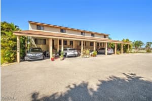 13508 Siesta Pines Court, Fort Myers, FL 33908 - MLS#225027718