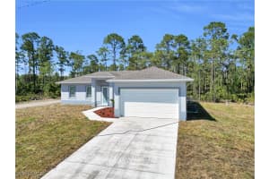 906 16th Street, Lehigh Acres, FL 33972 Sold 04/18/25