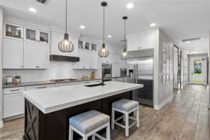 7111 Barnsbury Lane, Naples, FL 34109 Sold 06/12/25