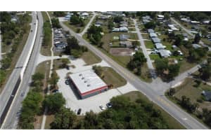 208 Lakeview Drive, North Fort Myers, FL 33917 - MLS#225027798