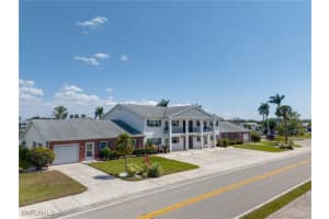 6771 Panther Lane, Fort Myers, FL 33919 Sold 08/22/25