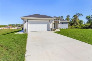 4819 4th Street, Lehigh Acres, FL 33971 Sold 06/27/25