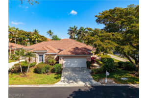 9203 Las Maderas Drive, Bonita Springs, FL 34135 Sold 04/22/25