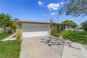 1575 Grace Avenue, Fort Myers, FL 33901 Sold 04/18/25