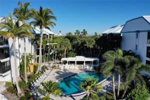 3213 Tennis Villas, Captiva